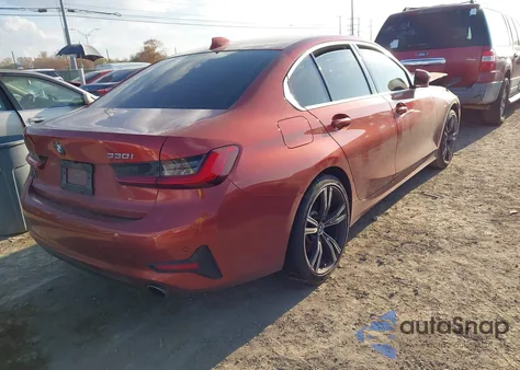 2021 BMW 330I z USA, uszkodzony, nr VIN 3MW5R1J02M8B73107